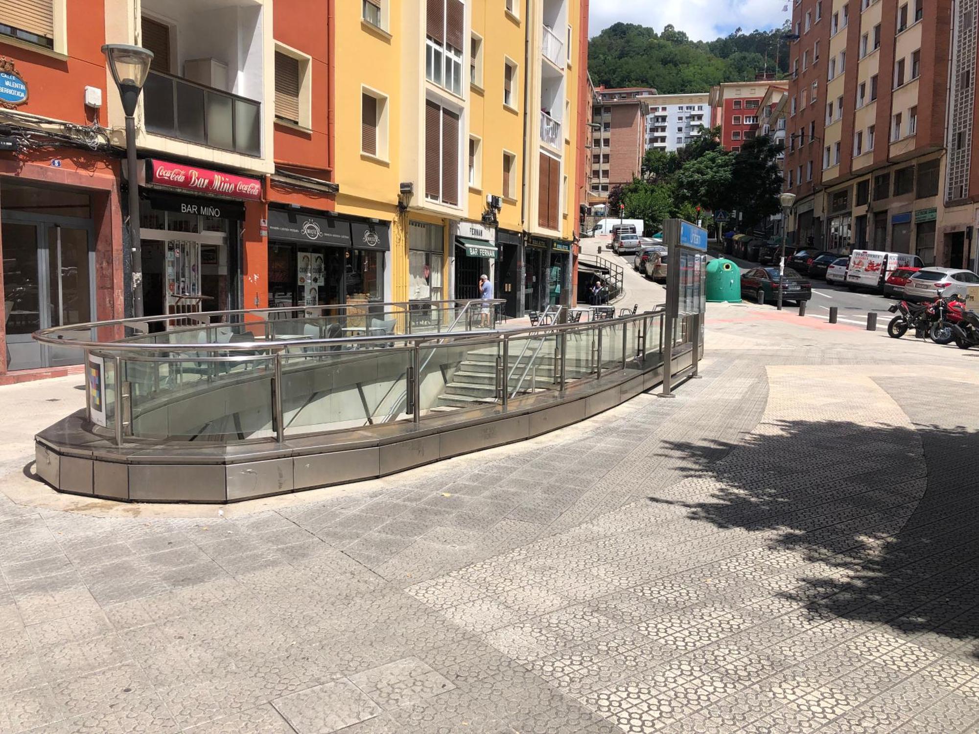 Unique Bilbao Lägenhet Exteriör bild